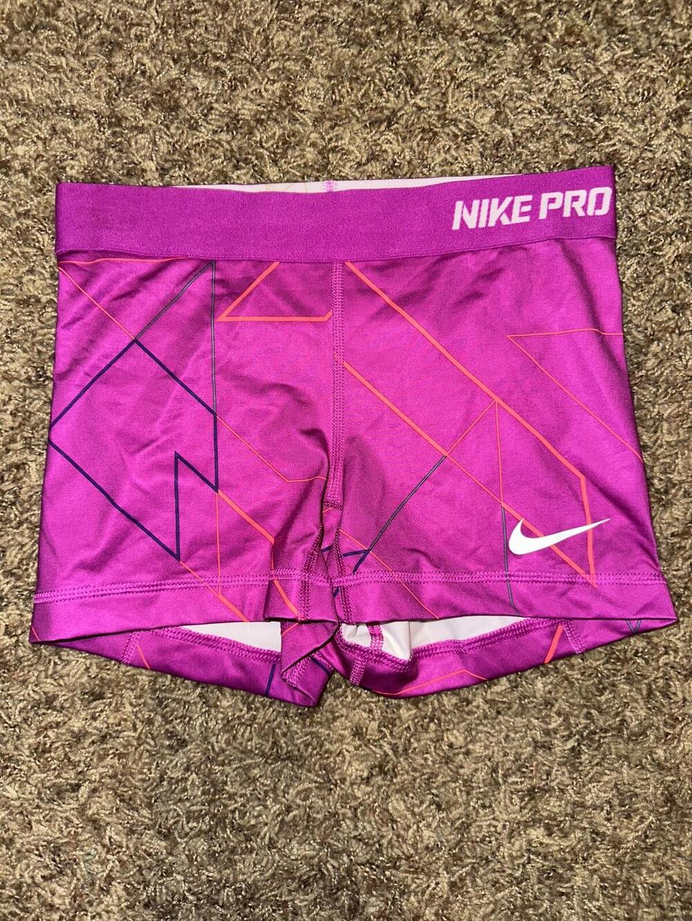 Nike Pro Women's 2.5" Compression Gym/Run Shorts